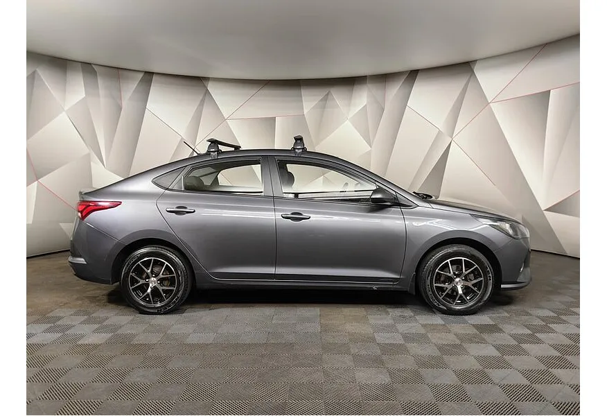 Hyundai Solaris 1.6 AT (123 л.с.) Comfort Серый в АВИЛОН. Слайд №4