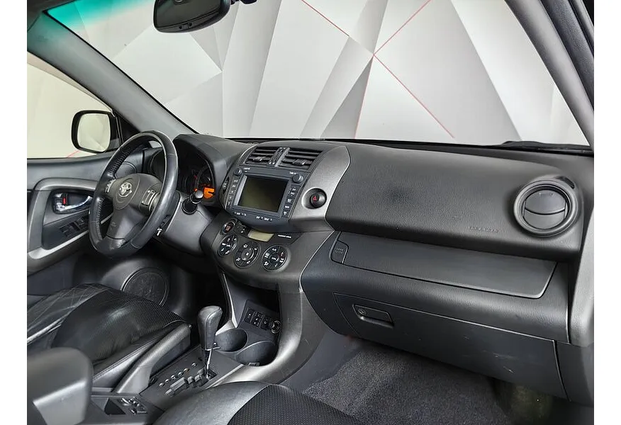 Toyota RAV4 2.4 CVT AWD (170 л.с.) Черный в АВИЛОН. Слайд №11