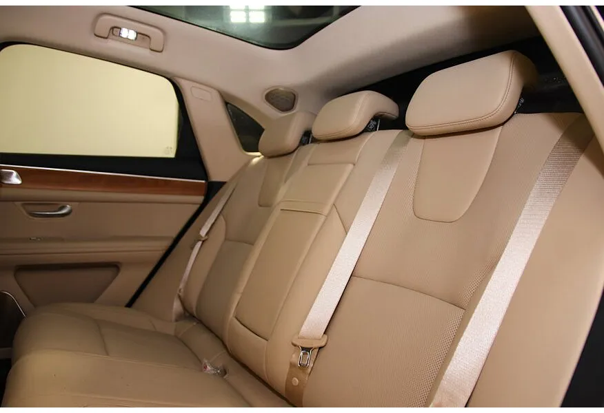 АВИЛОН - Seres M5 1.5 AT 4WD (496 л.с.) Premium Черный - slide 11