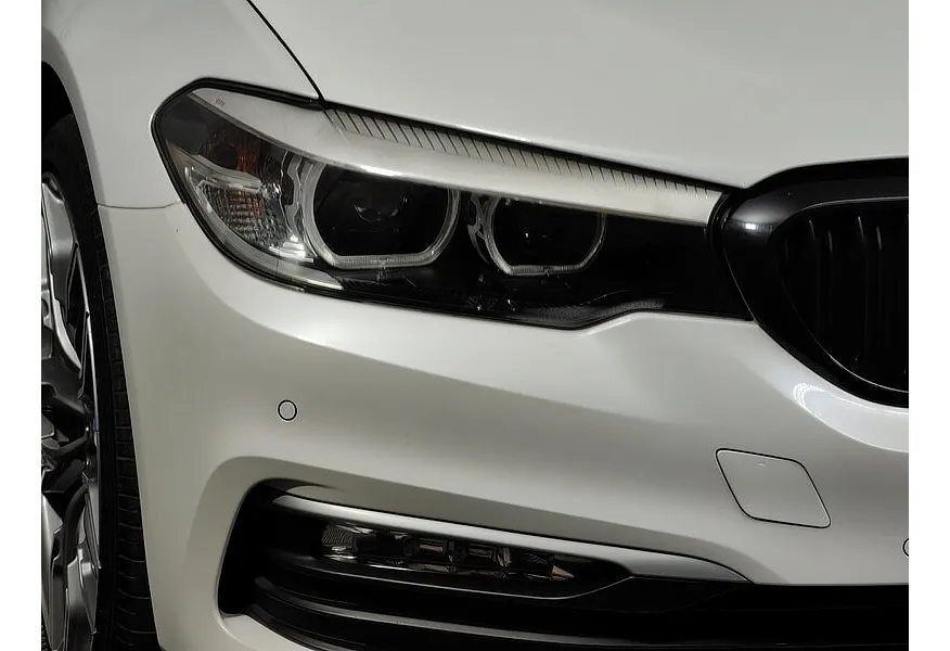 BMW 5 серия 520d Steptronic (190 л.с.) Белый в АВИЛОН. Слайд №8