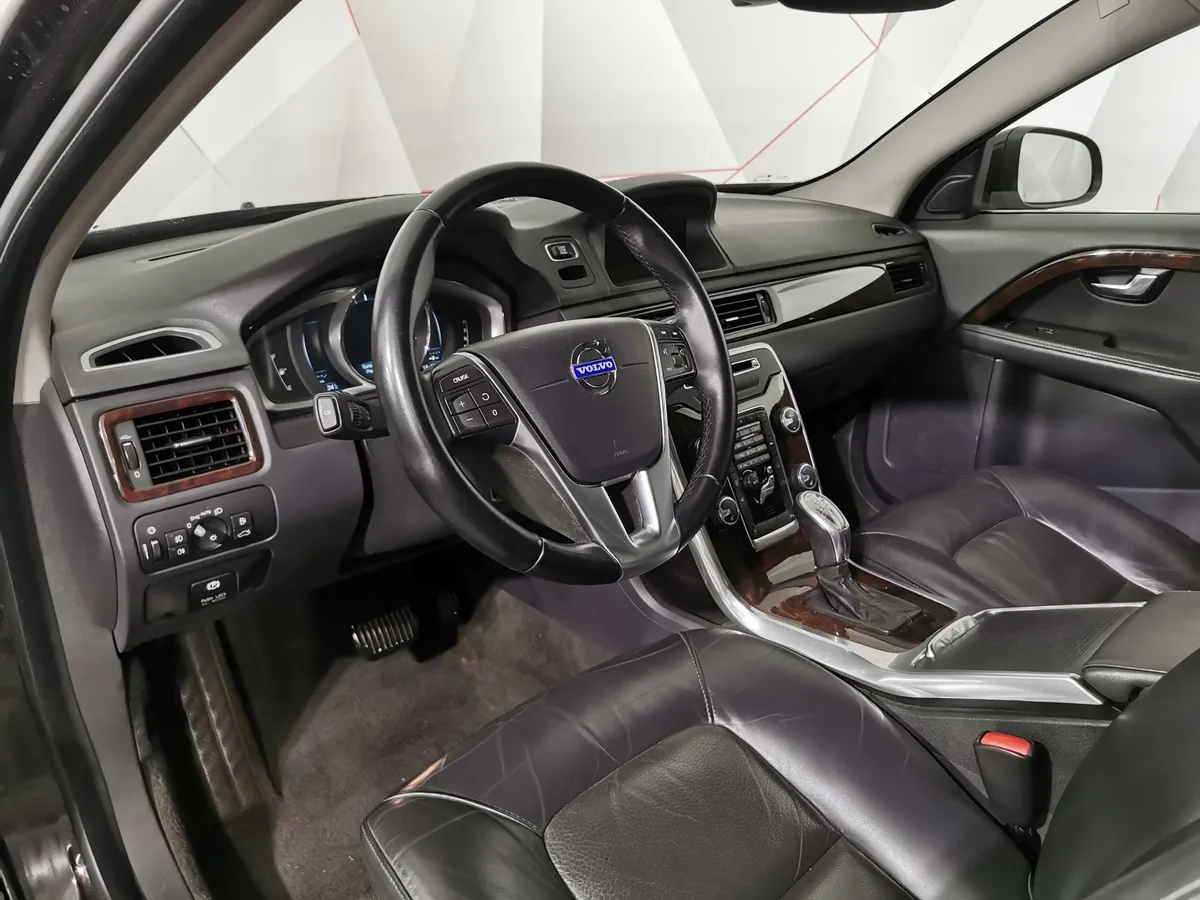 Volvo S80 2.5 Turbo Geartronic (231 л.с.) Коричневый в АВИЛОН. Слайд №18