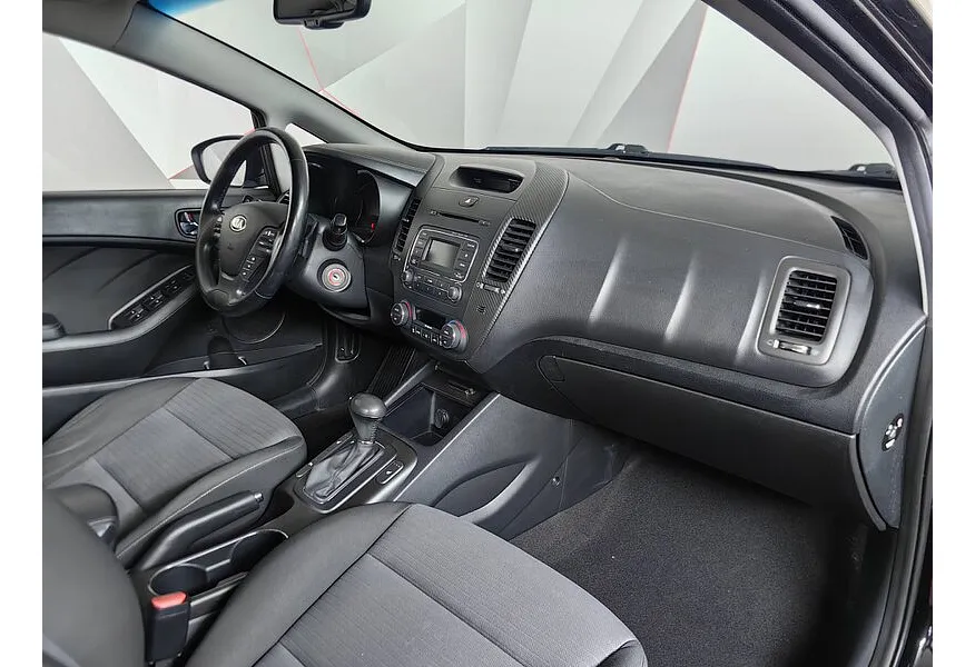 Kia Cerato 1.6 AT (130 л.с.) Черный в АВИЛОН. Слайд №12