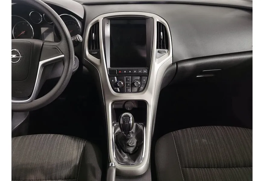 Opel Astra 1.4 MT (100 л.с.) Черный в АВИЛОН. Слайд №14 Opel Astra 1.4 MT (100 л.с.) Черный в АВИЛОН. Слайд №14