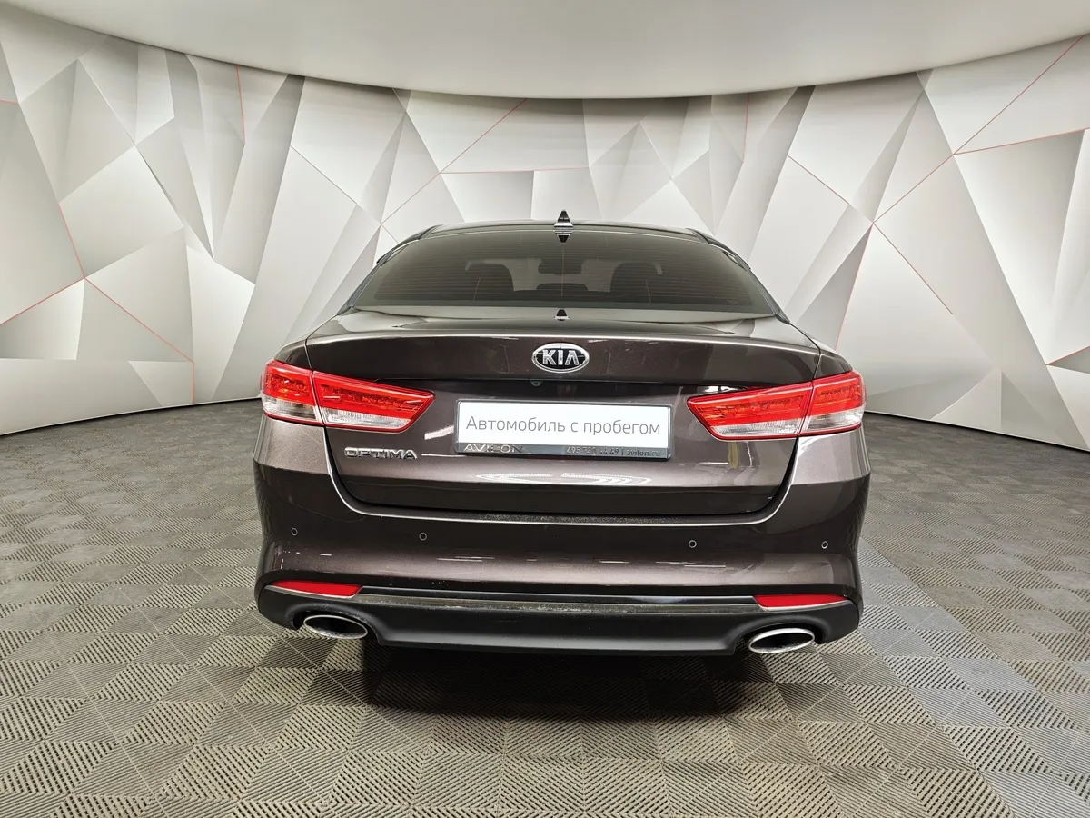 Kia Optima 2.4 GDI AT (188 л.с.) Luxe Коричневый в АВИЛОН. Слайд №8 Kia Optima 2.4 GDI AT (188 л.с.) Luxe Коричневый в АВИЛОН. Слайд №8