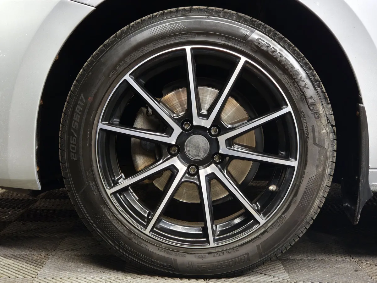 Skoda Octavia 1.4 AT FWD (150 л.с.) Серый в АВИЛОН. Слайд №9