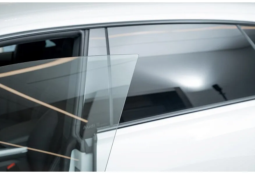 LIVE. Слайд №16