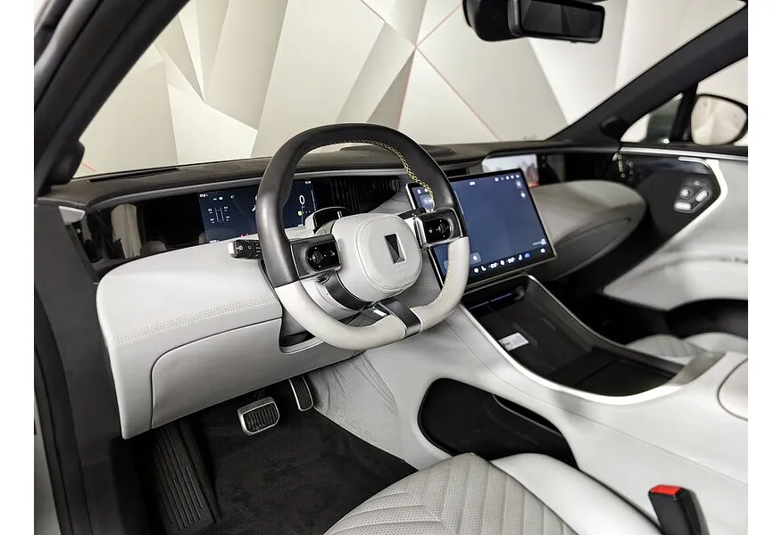 Avatr 11 Long Range Dual Motor AT 4WD (309 л.с.)  Luxury Edition  Зеленый в АВИЛОН. Слайд №18