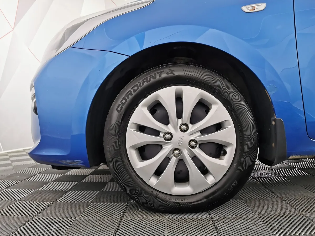 Kia Rio 1.6 AT (123 л.с.) Синий в АВИЛОН. Слайд №9