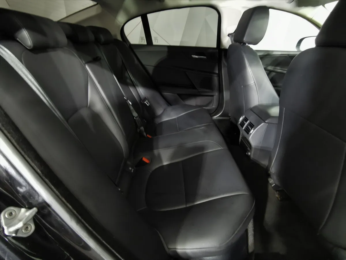 Jaguar XE 2.0 D AT AWD (180 л.с.) Prestige Черный в АВИЛОН. Слайд №14