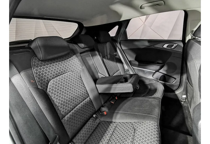 Kia Ceed 1.6 MPI AT (128 л.с.) Luxe Синий в АВИЛОН. Слайд №16