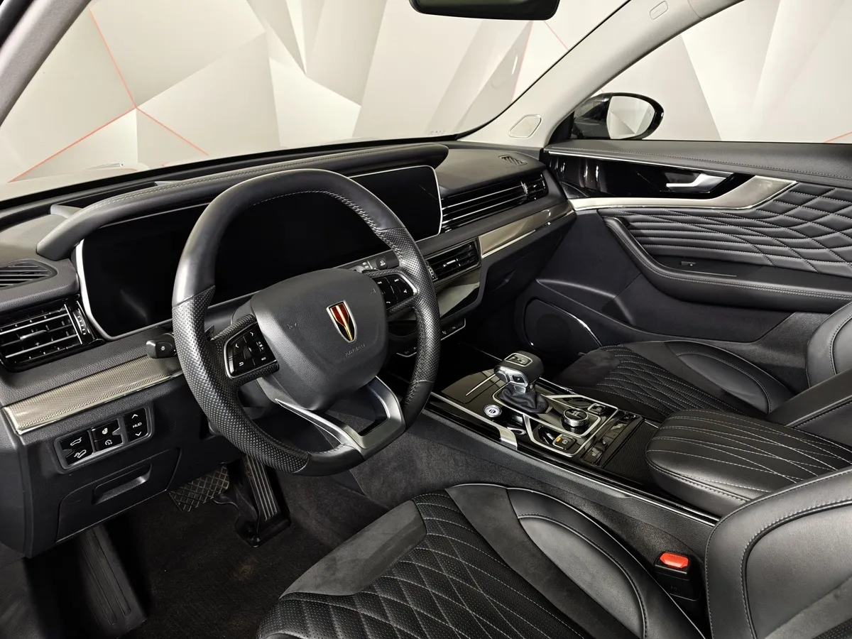 Hongqi HS5 2.0 AT 4WD (224 л.с.) Комфорт Черный в АВИЛОН. Слайд №19