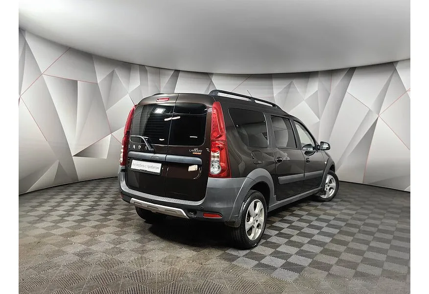 LIVE. Слайд №8