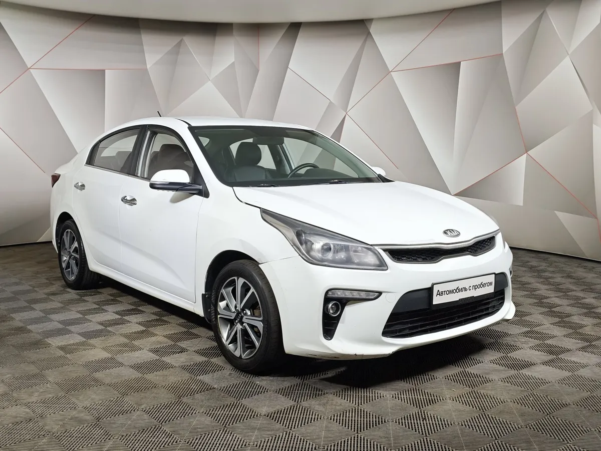 Kia Rio 1.6 AT (123 л.с.) Белый в АВИЛОН. Слайд №3