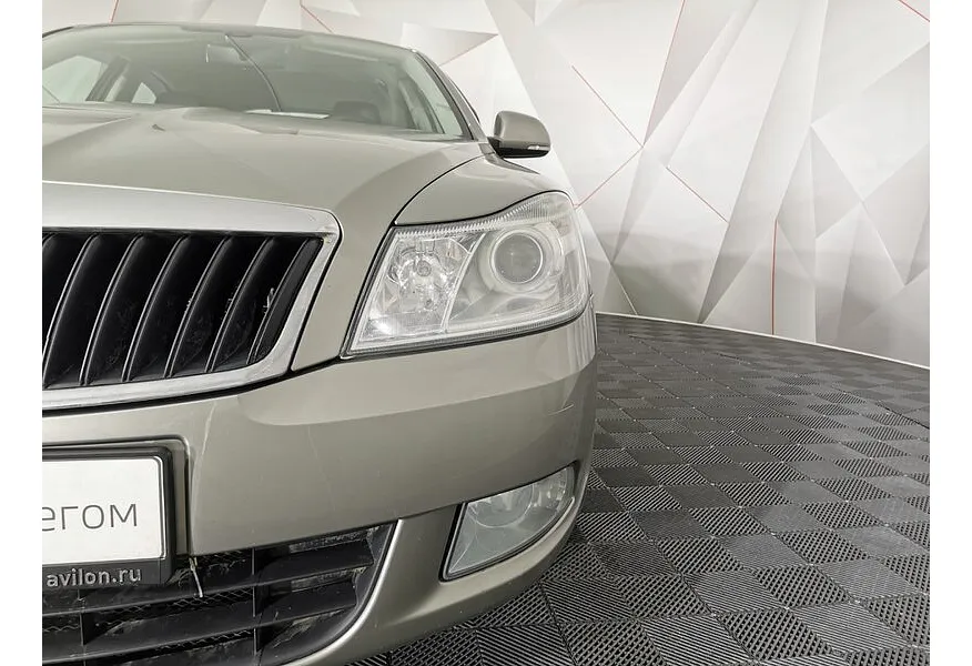 Skoda Octavia 1.4 TSI DSG (122 л.с.) Серый в АВИЛОН. Слайд №10