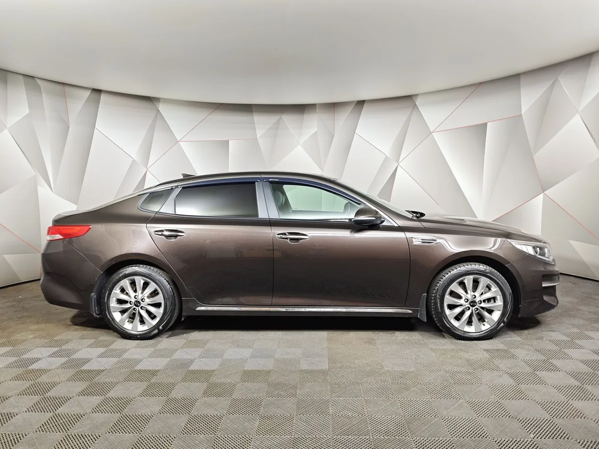 Kia Optima 2.4 GDI AT (188 л.с.) Luxe Коричневый в АВИЛОН. Слайд №6 Kia Optima 2.4 GDI AT (188 л.с.) Luxe Коричневый в АВИЛОН. Слайд №6