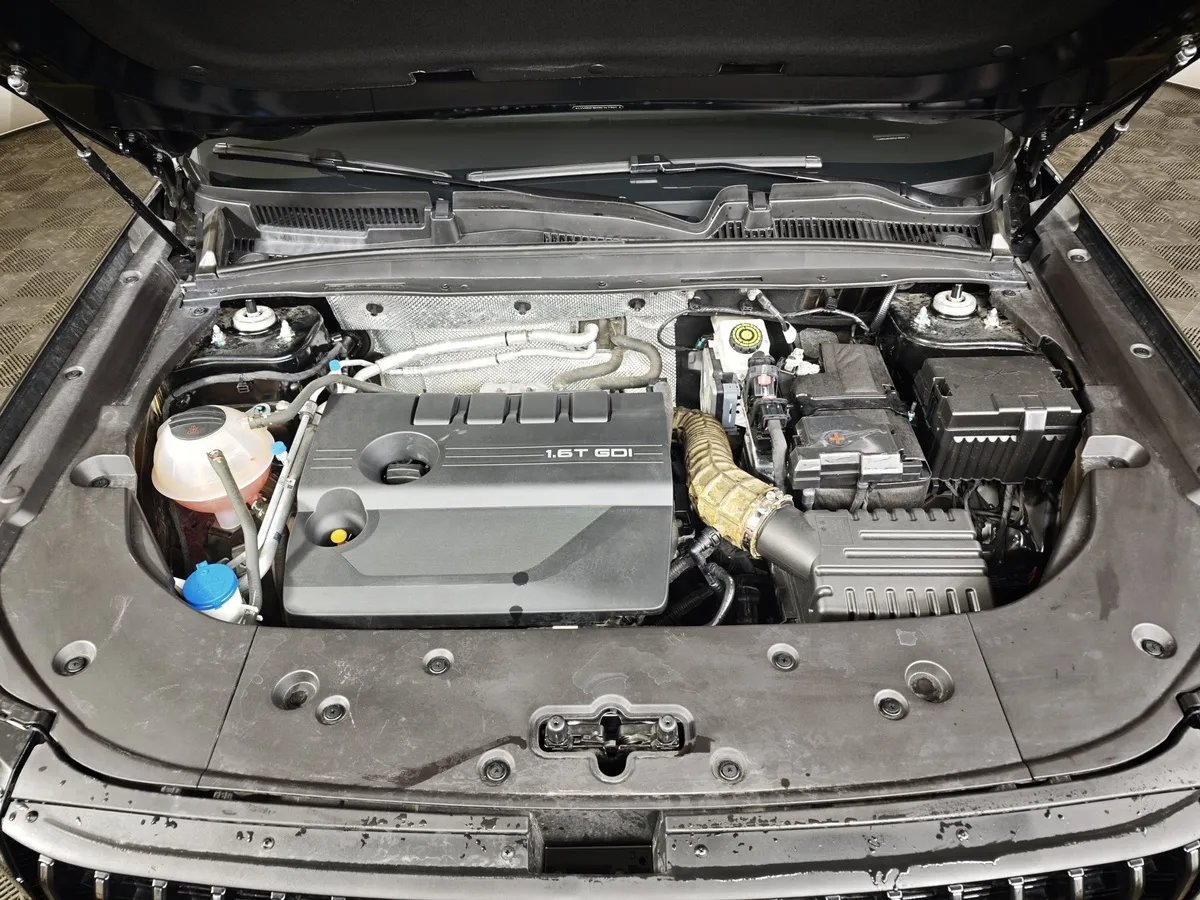 Jaecoo J7 1.6T 7DCT 4WD (150 л.с.) Supreme Черный в АВИЛОН. Слайд №11