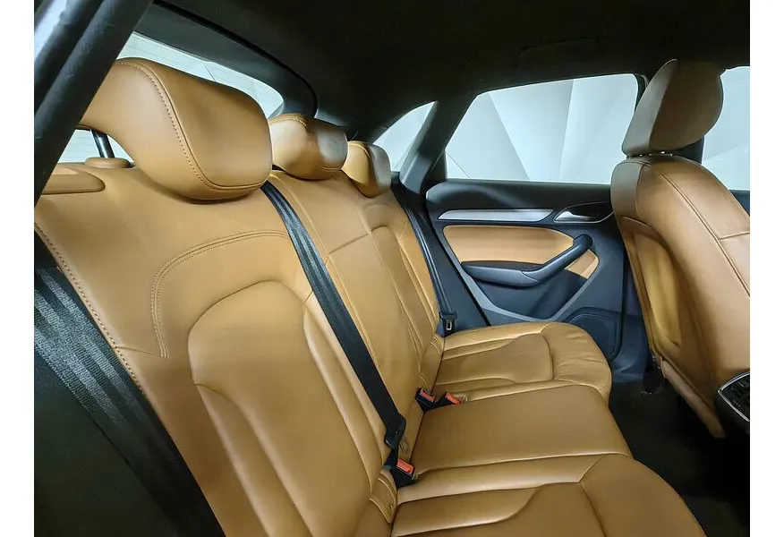 Audi Q3 2.0 TFSI quattro S tronic (211 л.с.) Оранжевый в АВИЛОН. Слайд №16