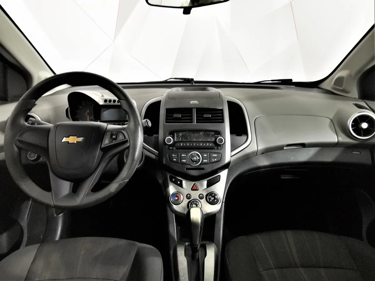 Chevrolet Aveo 1.6 AT (115 л.с.) Синий в АВИЛОН. Слайд №13