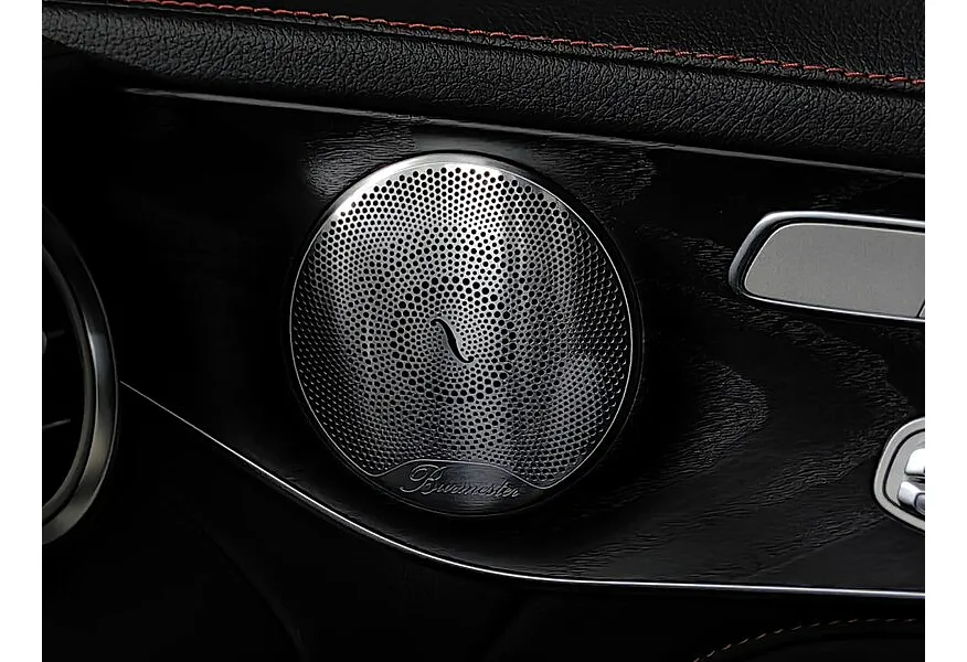 Mercedes-Benz GLC Купе 43 AMG 9G-TRONIC 4MATIC (367 л.с.) Особая серия Белый в АВИЛОН. Слайд №22