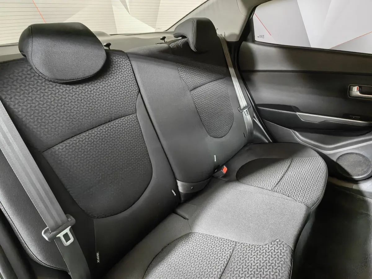 Kia Rio 1.6 MT (123 л.с.) Белый в АВИЛОН. Слайд №17