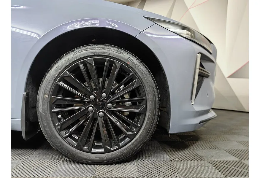 Geely Preface 2.0T 7DCT 2WD (200 л.с.) Flagship Фиолетовый в АВИЛОН. Слайд №19