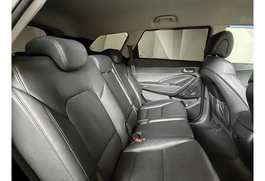 Hyundai Santa Fe 2.2 CRDi AT 4WD (200 л.с.) Family Синий в АВИЛОН. Слайд №16