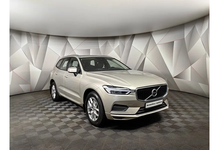 Volvo XC60 2.0 D4 AT AWD (190 л.с.) Momentum Бежевый в АВИЛОН. Слайд №2