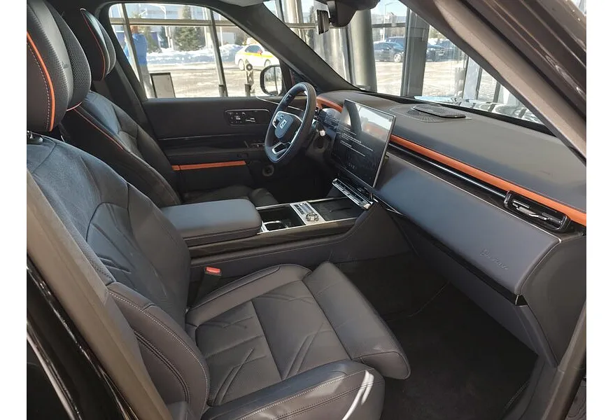 Zeekr 9X 2.0h AT 4WD (1177 л.с.) Black Черный в АВИЛОН. Слайд №9