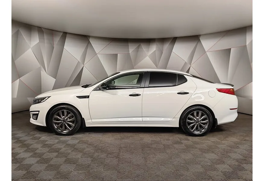 Kia Optima 2.0 MPI MT (150 л.с.) Comfort Белый в АВИЛОН. Слайд №5