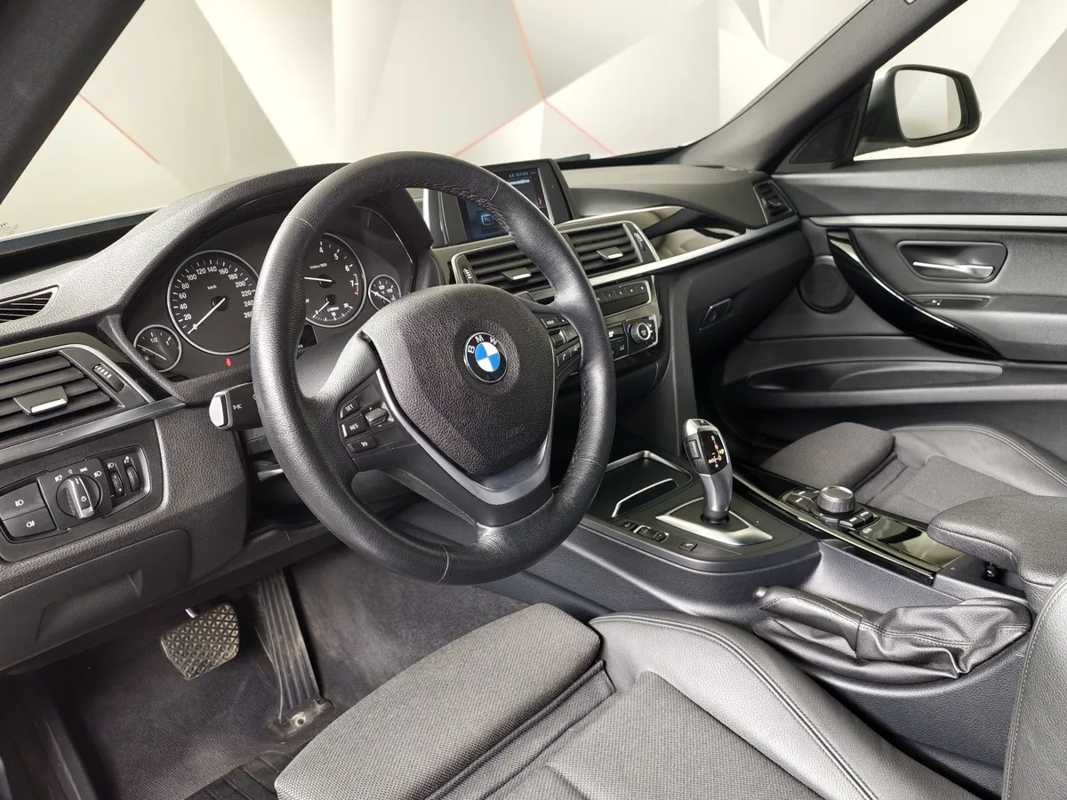 BMW 3 серия 320i xDrive AT (184 л.с.) Белый в АВИЛОН. Слайд №12