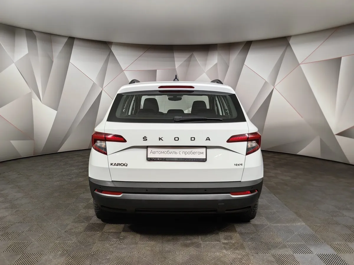 Skoda Karoq 1.4 AMT AWD (150 л.с.) Ambition Белый в АВИЛОН. Слайд №8