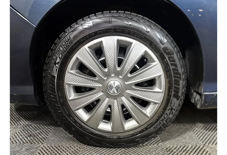 Peugeot 408 1.6 HDI MT (112 л.с.) Синий в АВИЛОН. Слайд №9