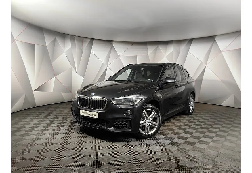АВИЛОН - BMW X1 20i xDrive Steptronic AT (192 л.с.) M Sport Черный - slide 0