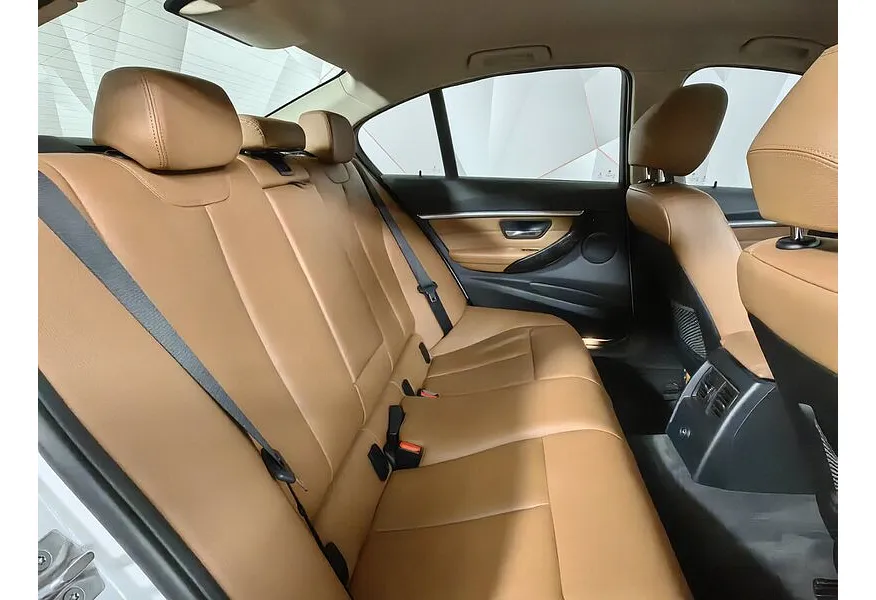 АВИЛОН - BMW 3 серия 320d xDrive AT (184 л.с.) Белый - slide 9