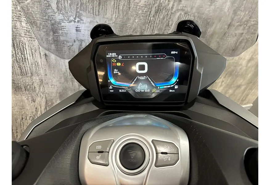 АВИЛОН - VOGE SR4 Max 350 см³ (28 л.с.) (28) 350 Серый - slide 7