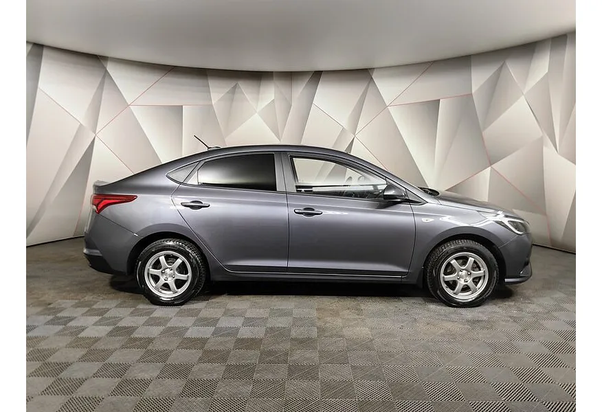 Hyundai Solaris 1.6 AT (123 л.с.) Elegance + Safety Серый в АВИЛОН. Слайд №6