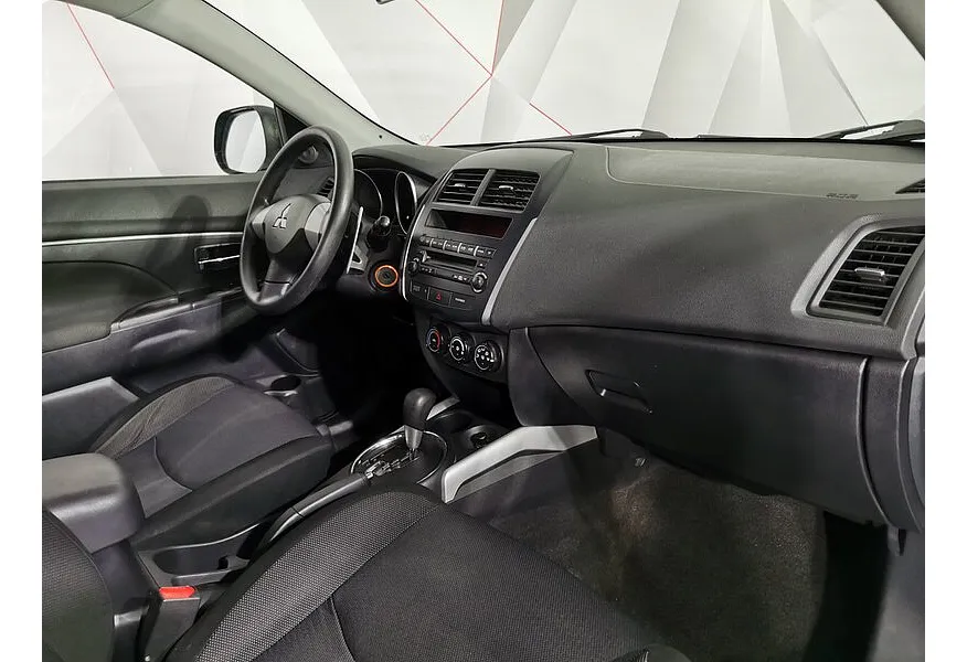 Mitsubishi ASX 1.8 CVT 2WD (140 л.с.) Голубой в АВИЛОН. Слайд №13