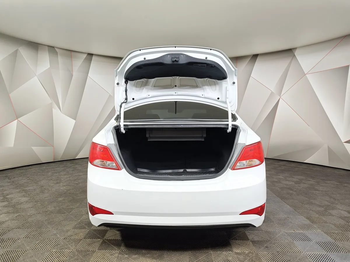 Hyundai Solaris 1.6 AT (123 л.с.) Active Plus Белый в АВИЛОН. Слайд №10