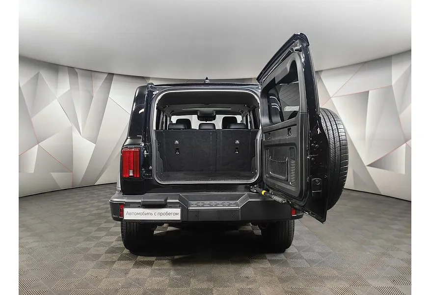TANK 300 2.0T AT 4WD (220 л.с.) City Adventure Черный в АВИЛОН. Слайд №12