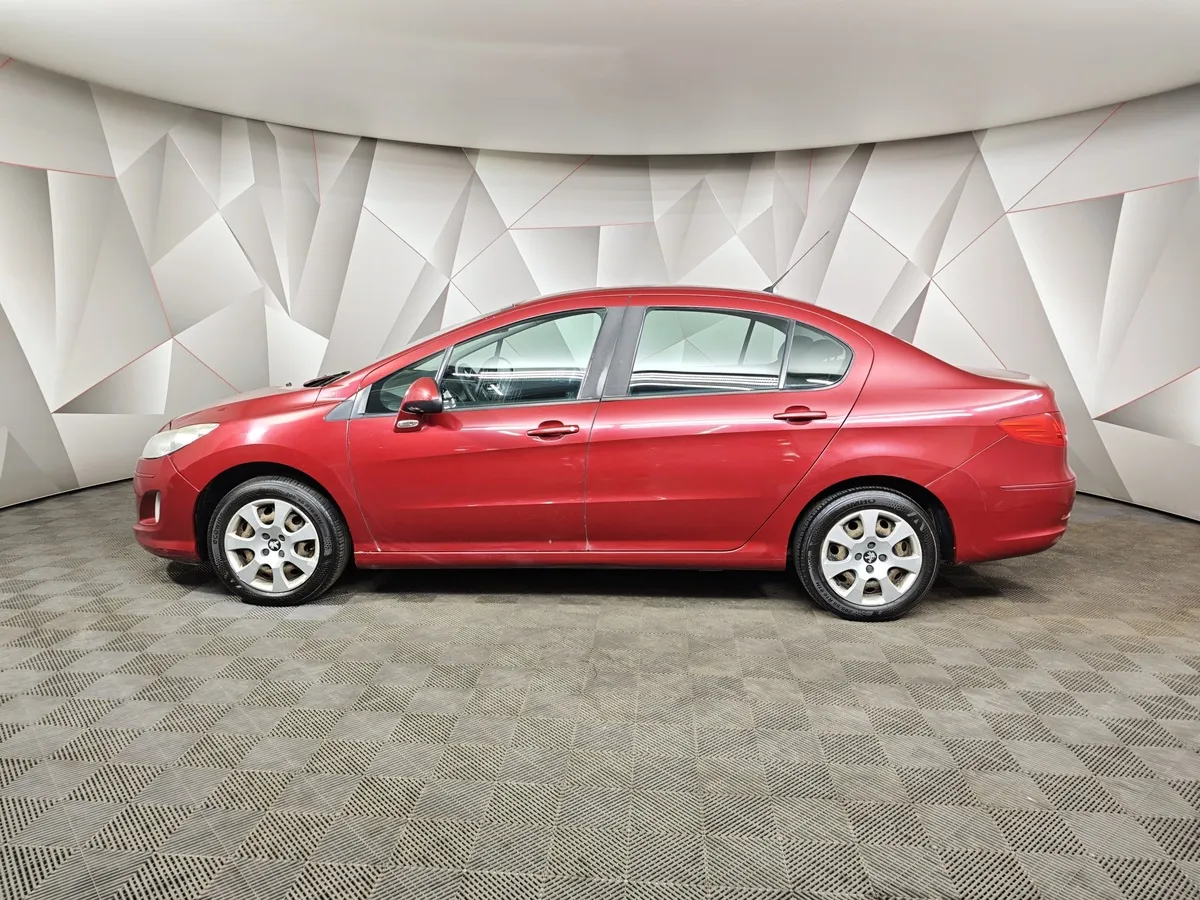 Peugeot 408 1.6 VTi AT (120 л.с.) Style Красный в АВИЛОН. Слайд №5