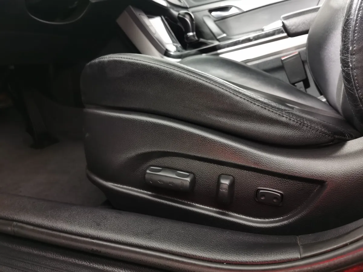 Hyundai i40 2.0 AT (150 л.с.) Business Черный в АВИЛОН. Слайд №20