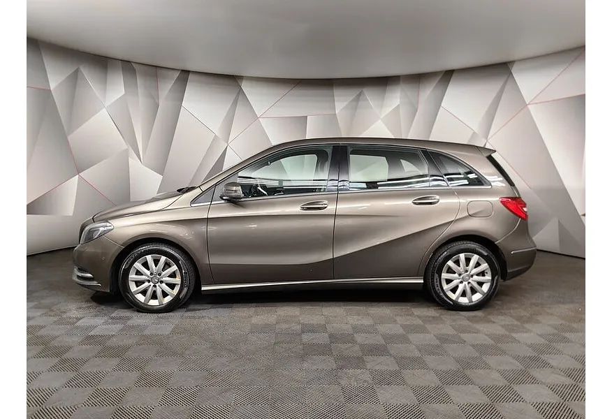 Mercedes-Benz B-Класс B 200 7G-DCT (150 л.с.) Серый в АВИЛОН. Слайд №5