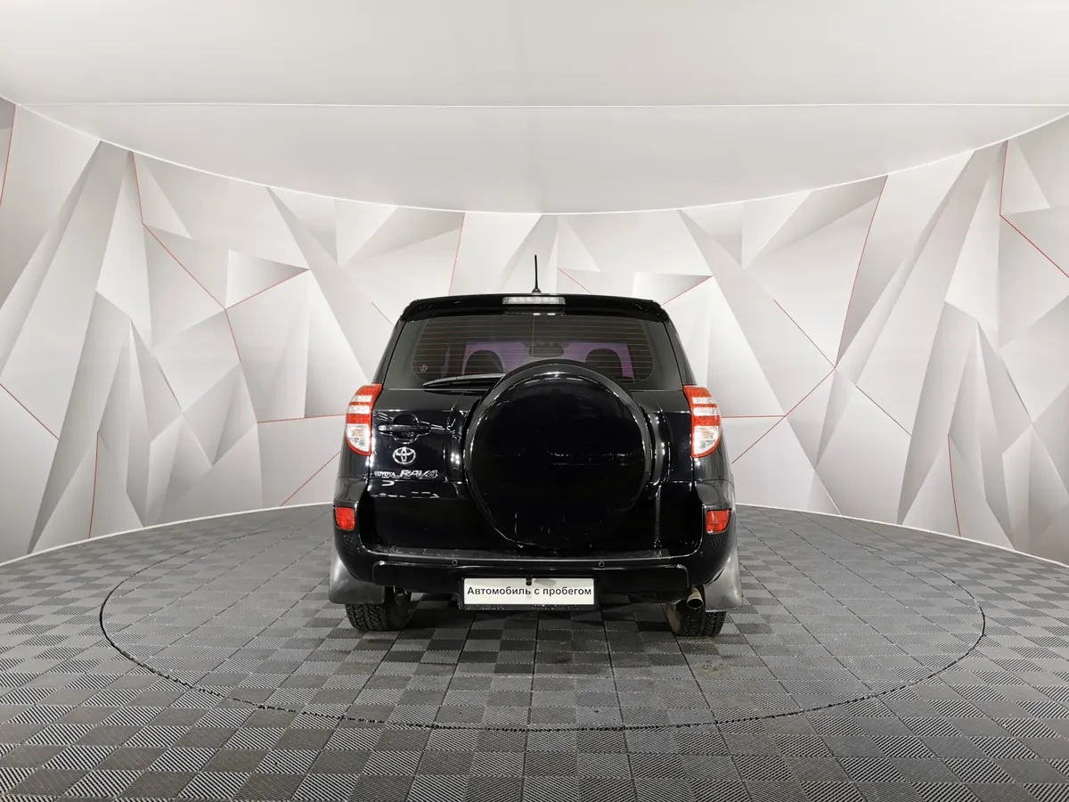 Toyota RAV4 2.0 AT (152 л.с.) Черный в АВИЛОН. Слайд №8