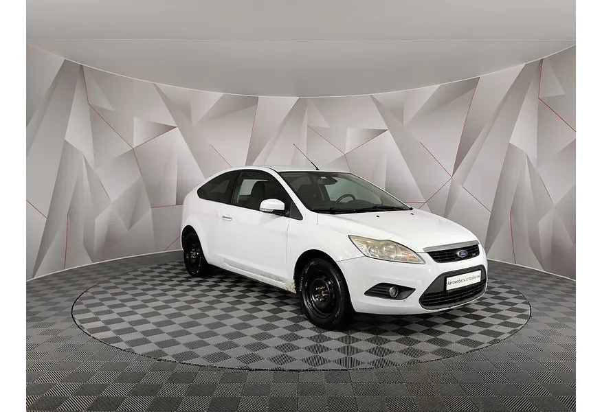 Ford Focus 2.0 AT (145 л.с.) Белый в АВИЛОН. Слайд №3