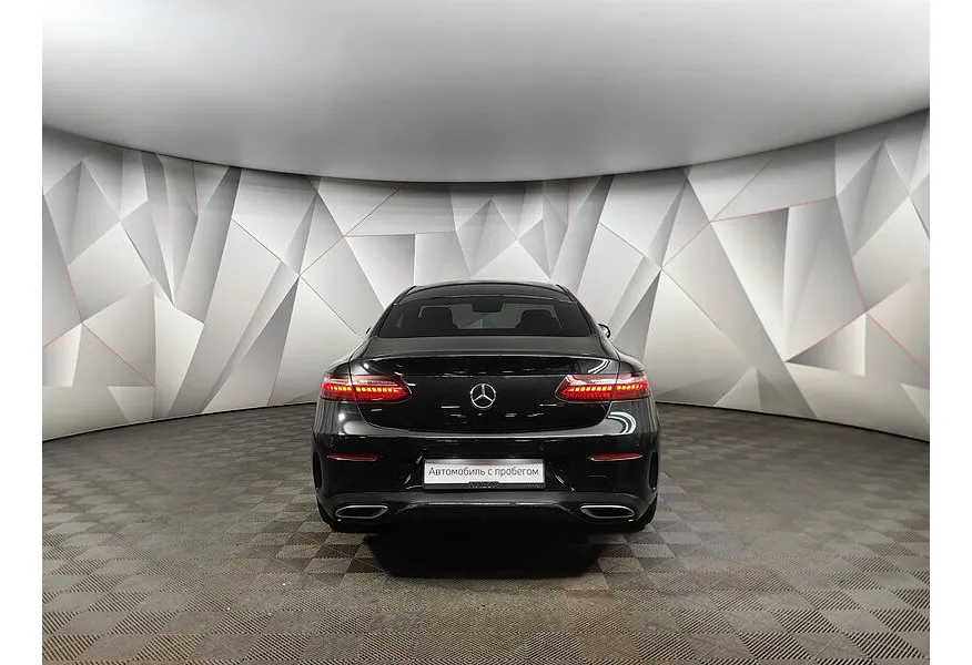 LIVE. Слайд №6