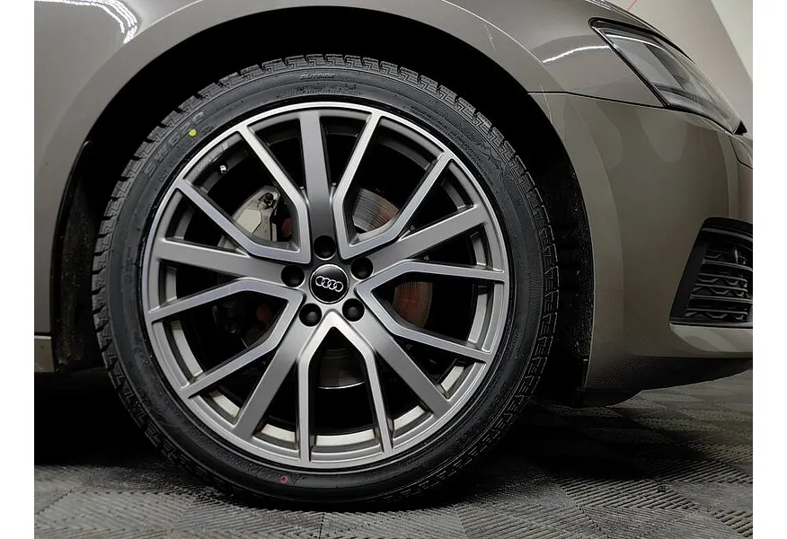 Audi A6 45 TFSI quattro S tronic (245 л.с.) Коричневый в АВИЛОН. Слайд №9