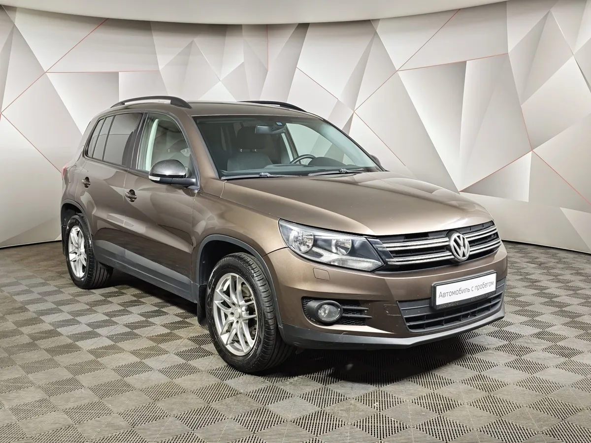 Volkswagen Tiguan 1.4 TSI BlueMotion DSG (150 л.с.) Коричневый в АВИЛОН. Слайд №3