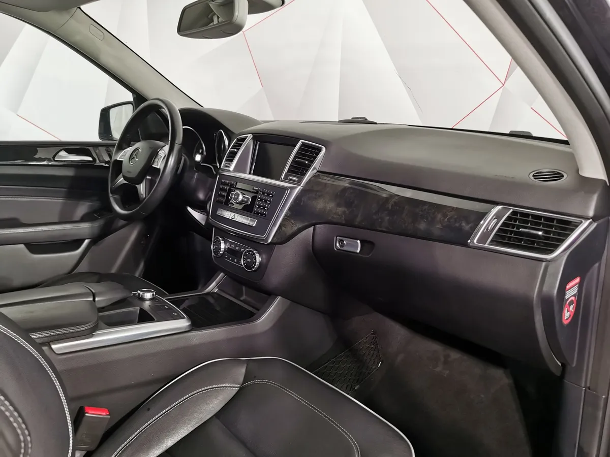 Mercedes-Benz M-Класс ML 350 BlueTEC 7G-Tronic Plus 4Matic (249 л.с.) Черный в АВИЛОН. Слайд №12
