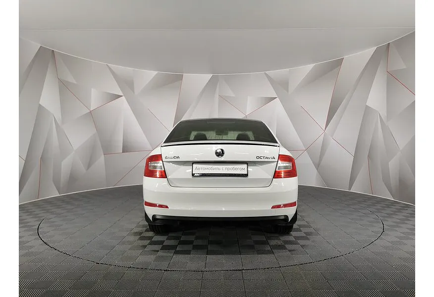 Skoda Octavia 1.6 AT (110 л.с.) Белый в АВИЛОН. Слайд №8