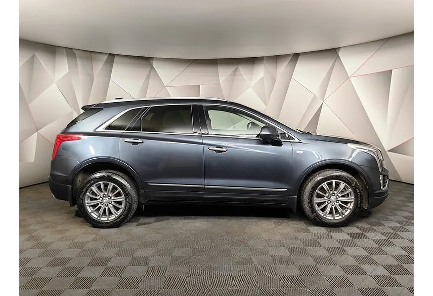 Cadillac XT5 3.6 AT (314 л.с.) Серый в АВИЛОН. Слайд №6